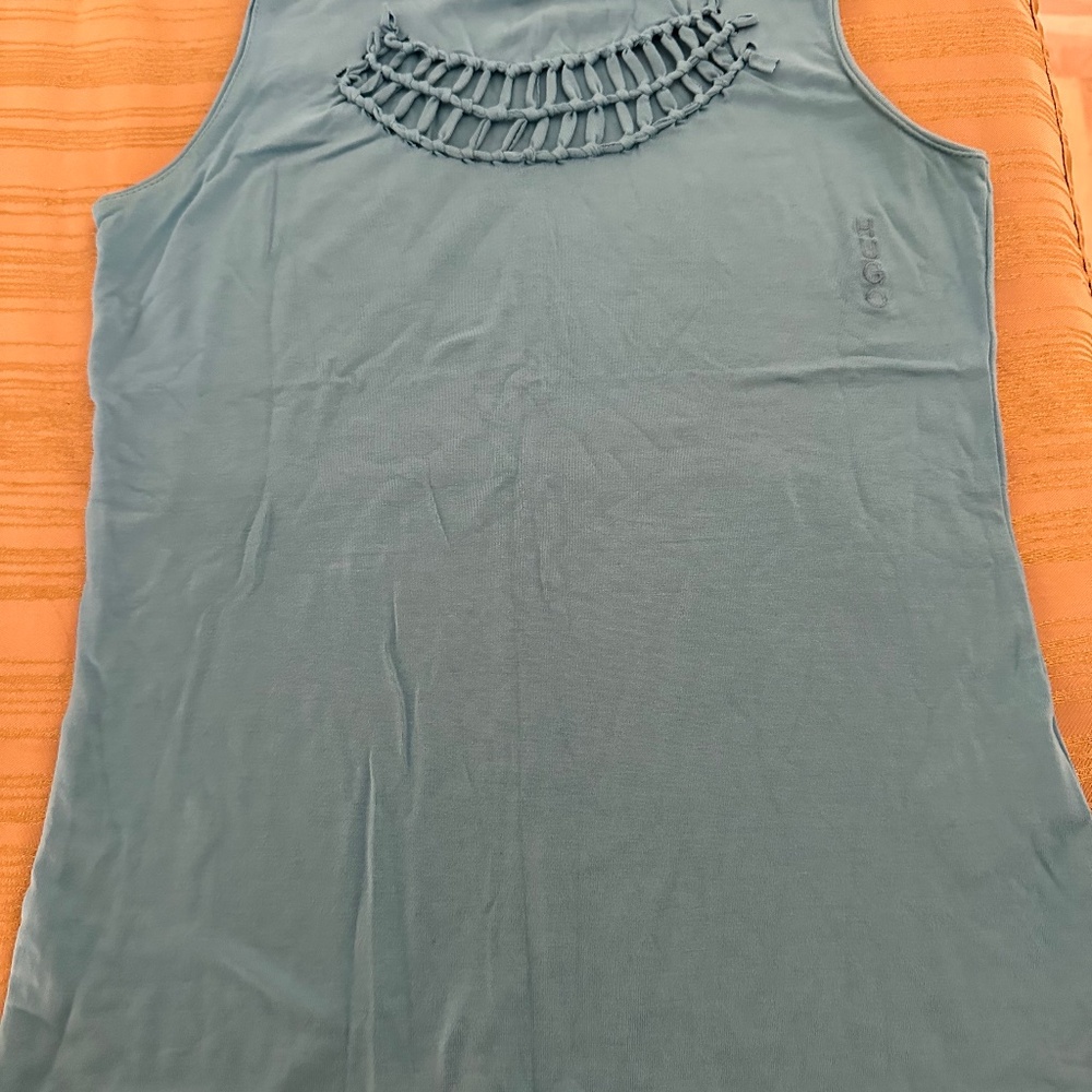 Hugo Boss tee shirt